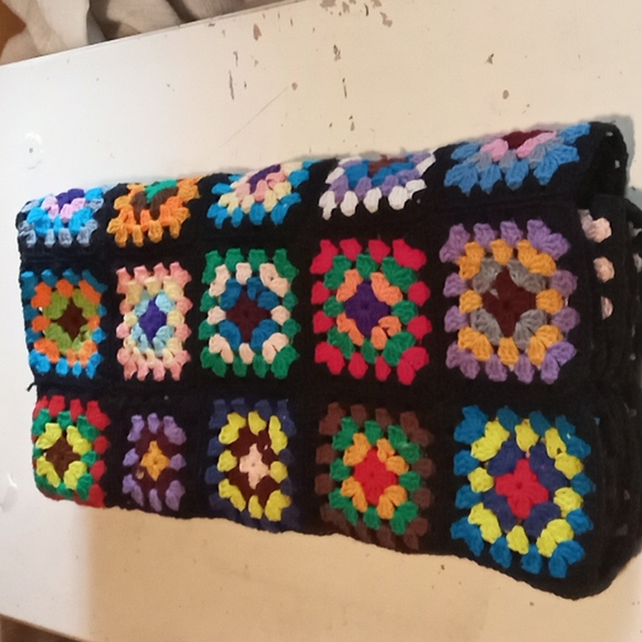 Hand made afgan - Picture 2 of 2